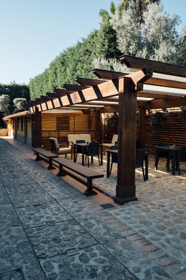 Tenuta Un Posto Al Sole Luxury B&B Rossano Stazione Exterior foto